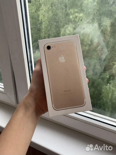 Коробки от iPhone