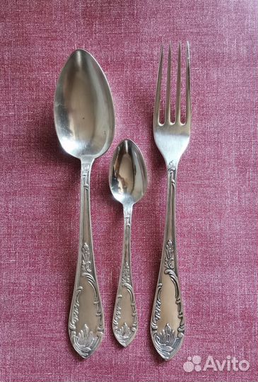 Столовое серебро СССР 875 пробы Ложки, вилка 195гр
