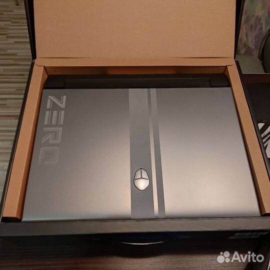 Игровой ноутбук ThundeRobot Zero Max