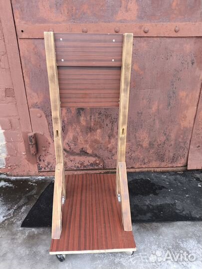 Стойка для лодочного мотора