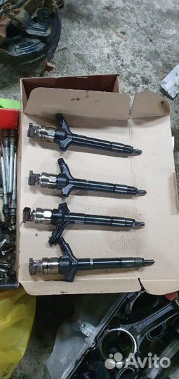 Топливная форсунка паджеро спорт 2