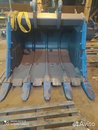 Скальный к0вш на R380LC-9