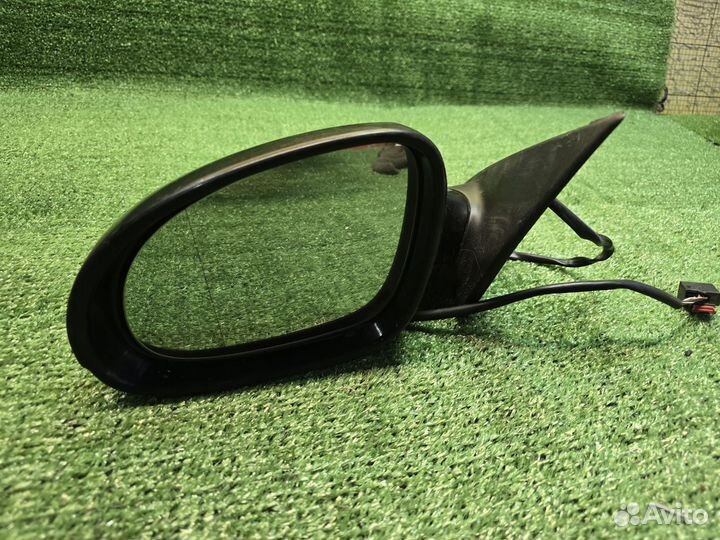 Зеркало боковое Volkswagen Passat B6
