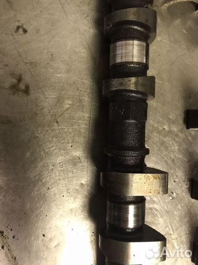 Распредвал впуск/выпуск Mazda Ford 2.0 LF