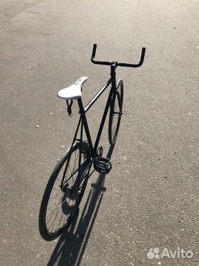 Велосипед фикс bearbike madrid 58