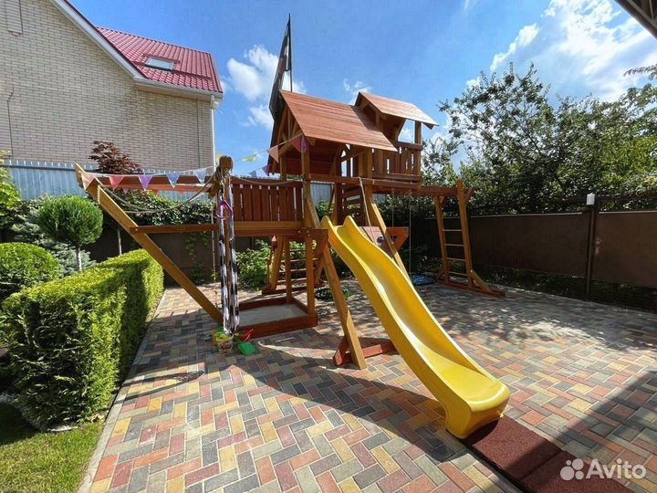 Игровая площадка для дачи с горкой и качелями