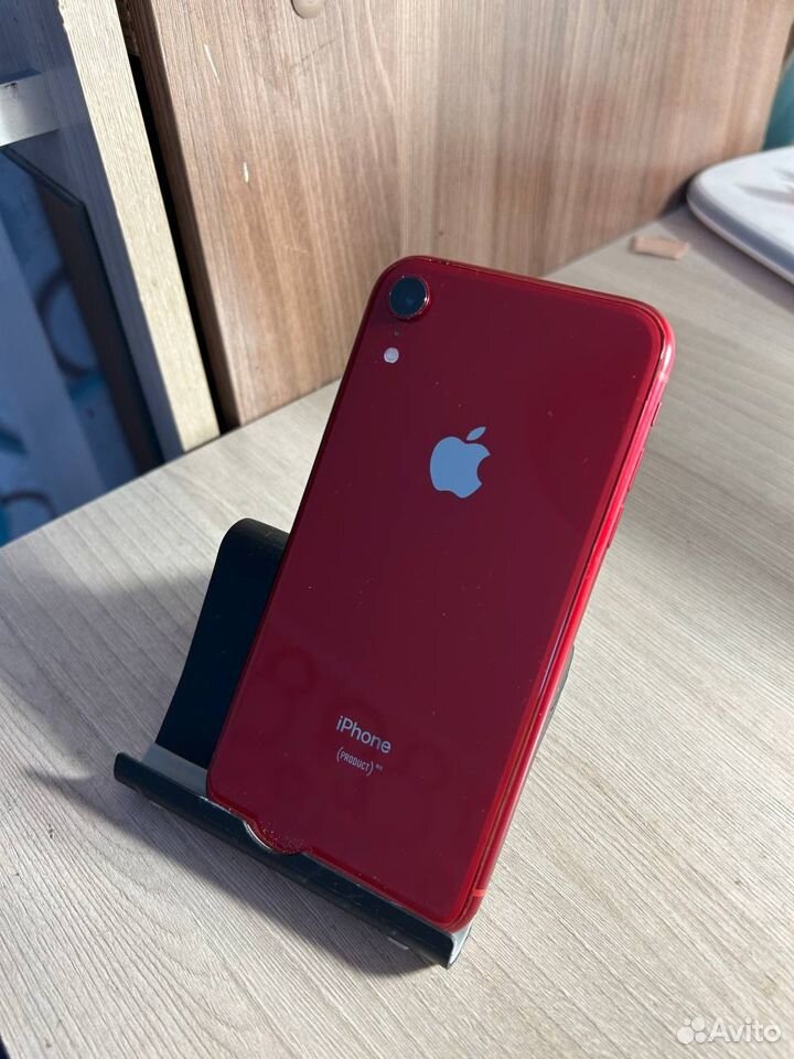 iPhone Xr, 64 ГБ