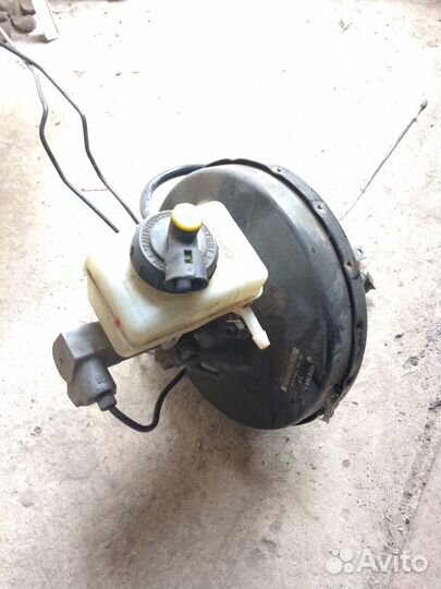 Вакуумный усилитель Рено Дастер