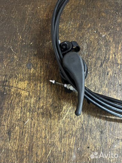 Рено каптюр трос бензобака