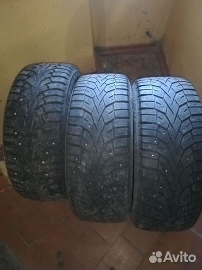 Gislaved NordFrost 100 205/60 R16 и 215/55 R16