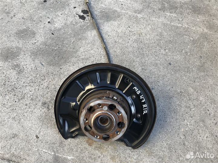 Ступица задняя правая Mercedes-Benz C-Class W204