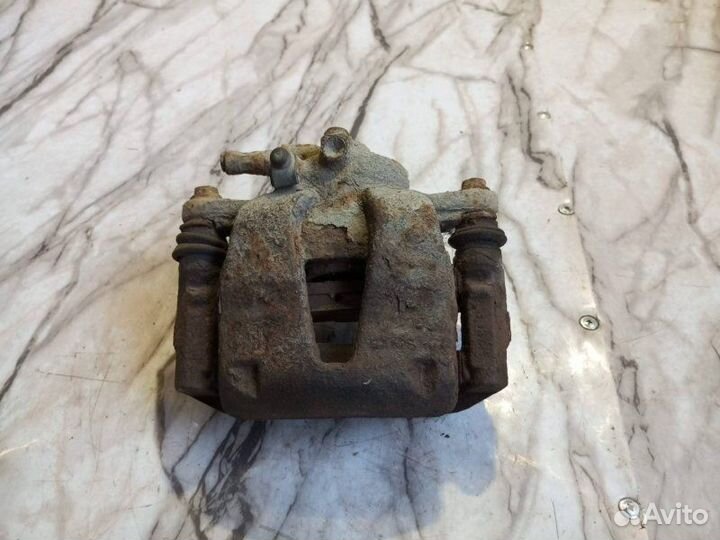 Суппорт тормозной передний правый Fiat Punto 199