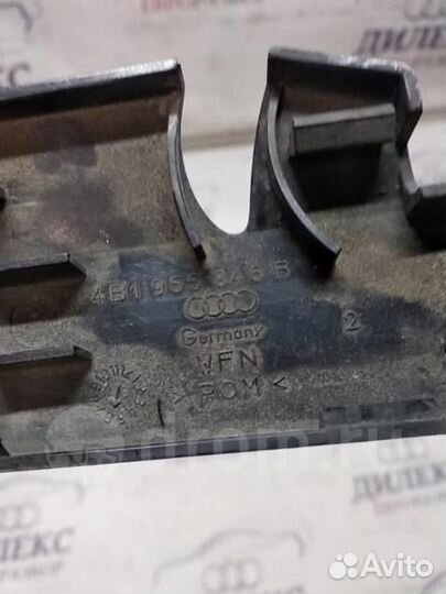 Кронштейн (сопут. товар) Audi A6 (C5) 1997-2004