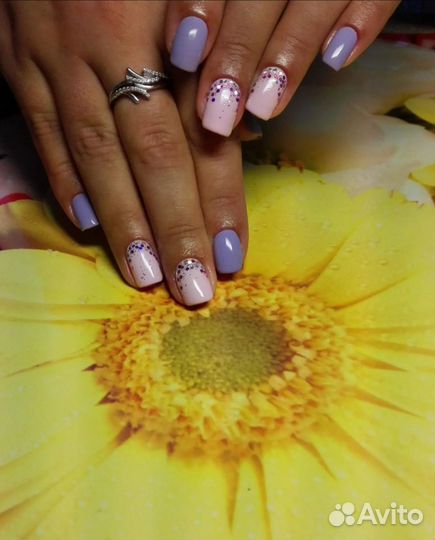 Мастер маникюра и педикюра, наращивание ногтей