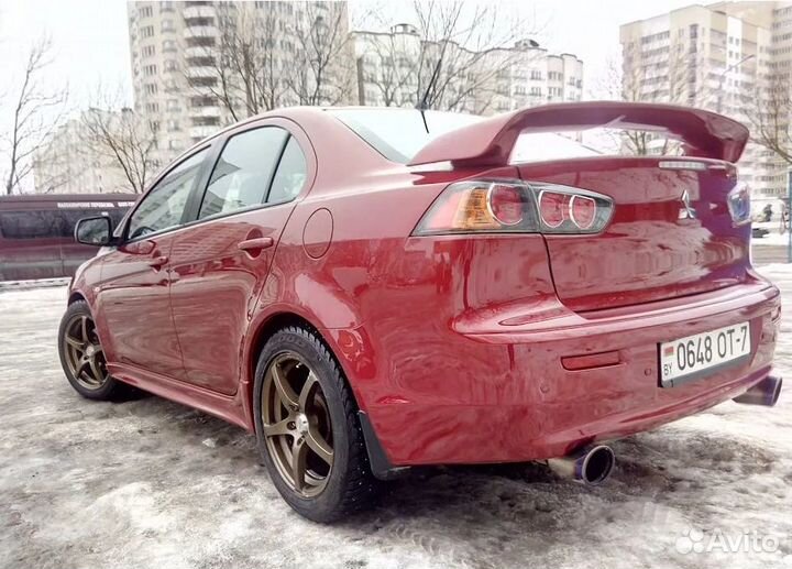 Спойлер штатный 2,0 mitsubishi lancer 10