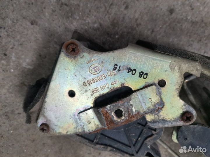 Замок боковой двери задний левый Chery Qq6 S21