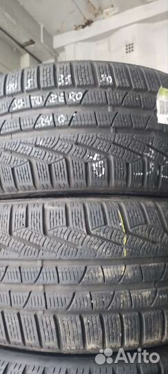 Pirelli Winter Sottozero 240 Serie II 245/35 R20