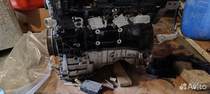 Мотор в разборе vq35 от fx35