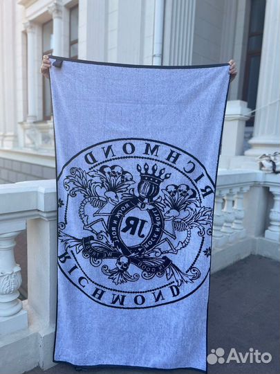 Полотенце Richmond новое