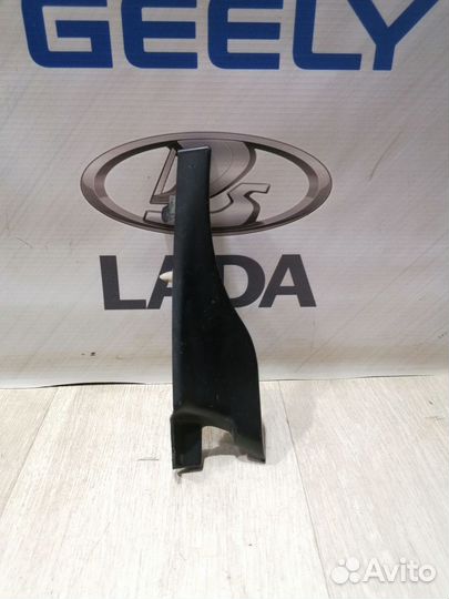 Накладка петли капота Уголок жабо LADA largus ларг
