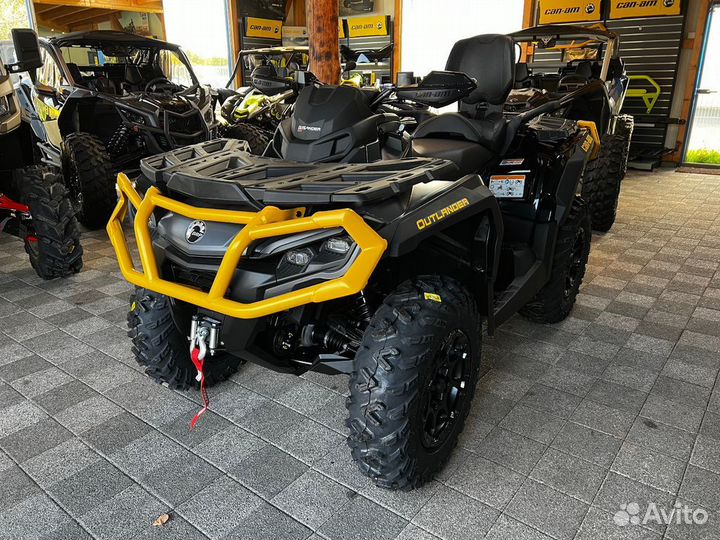 Квадроцикл сan-AM outlander MAX XT-P 1000 T (2023)