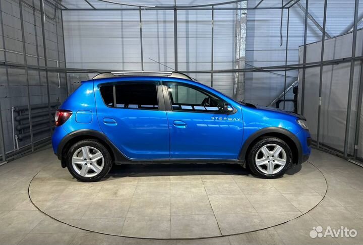 Renault Sandero Stepway 1.6 МТ, 2015, 270 003 км