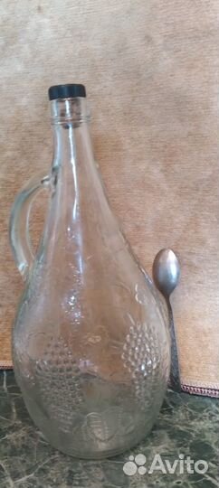 Бутылка стеклянная