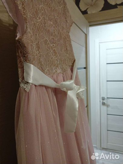 Платье праздничное для девочки