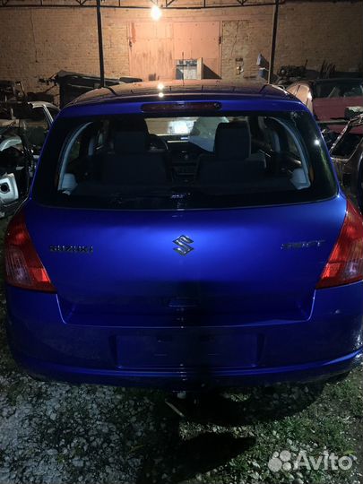 Suzuki swift разборка