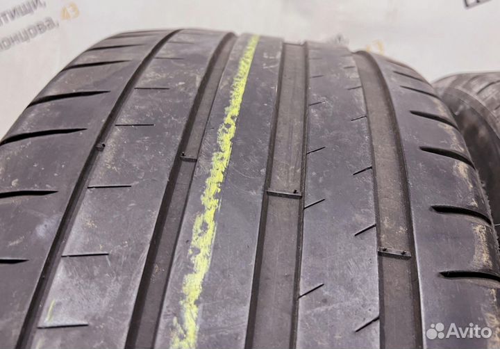Michelin Pilot Sport 4 255/40 R20 94Y