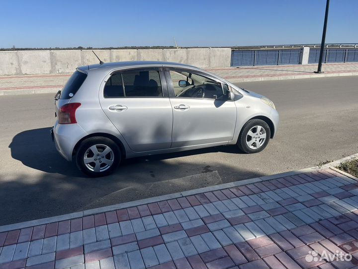 Toyota Vitz 1.0 CVT, 2005, 200 000 км