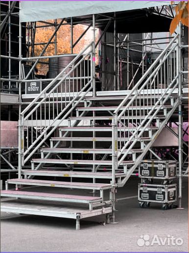 Продажа/аренда - строительные леса для сцен Layher