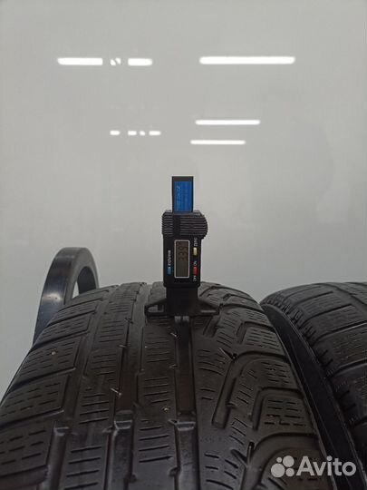 Pirelli Winter Sottozero 240 Serie II 215/60 R17