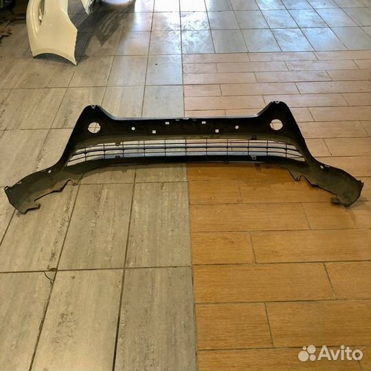 Накладка на передний бампер Toyota RAV4 524110R030
