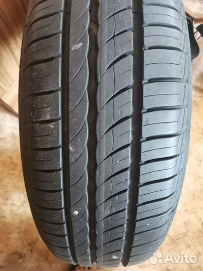 Pirelli Cinturato P1 185/60 R15 84H