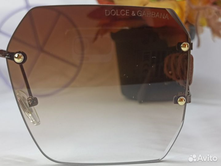 Солнцезащитные очки женские DG 0048