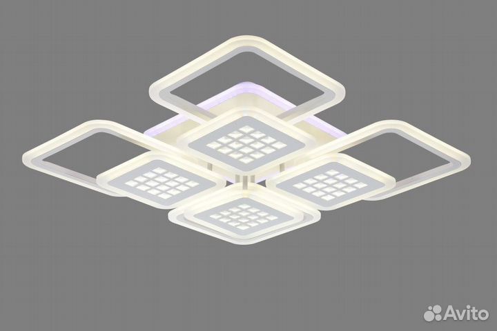 Много светодиодных люстр