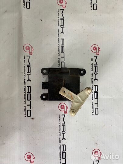 Б/У Сервопривод заслонки печки (моторчик