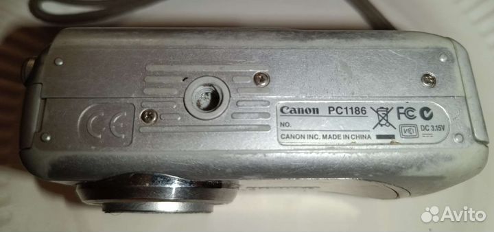 Компактный фотоаппарат canon