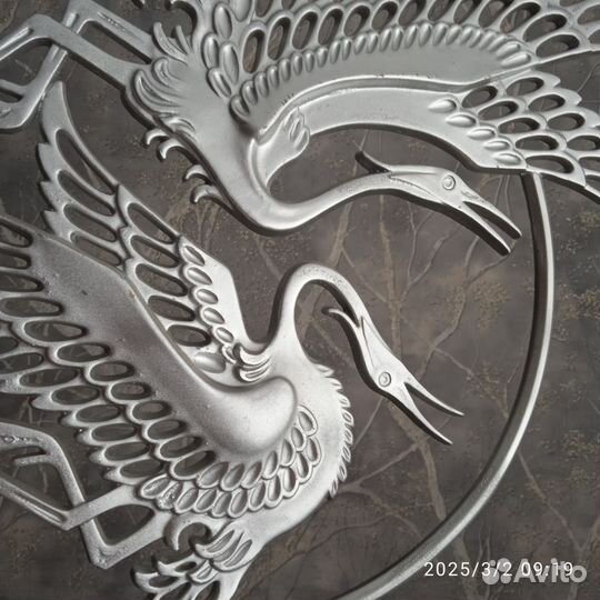 Журавли из металла