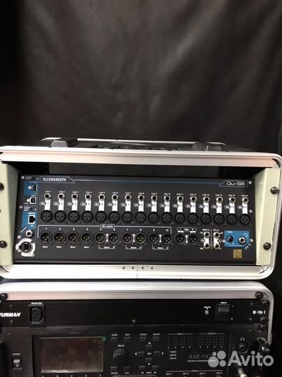 Цифровой микшер Allen & Heath Qu-SB