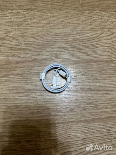 Кабель Apple USB-C to Lightning Cable 1 м, белый