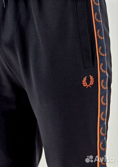 Штаны спортивные Fred Perry