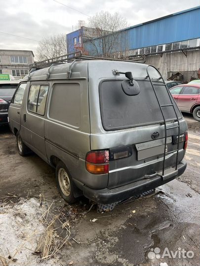 Toyota Town Ace 2.2 AT, 1995, 320 000 км