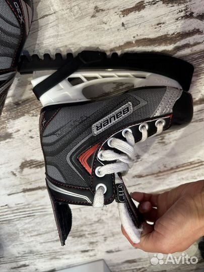Хоккейные коньки bauer vapor Х30