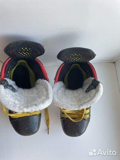 Детские хоккейные коньки Bauer 2X