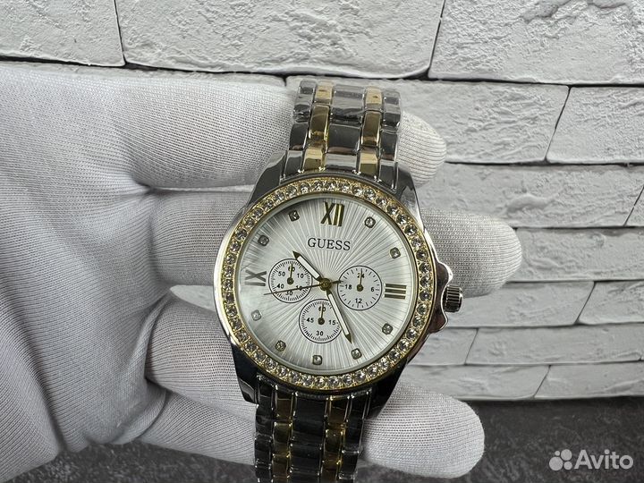 Часы наручные женские