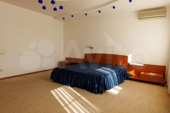 2-к. квартира, 132,9 м², 5/6 эт.