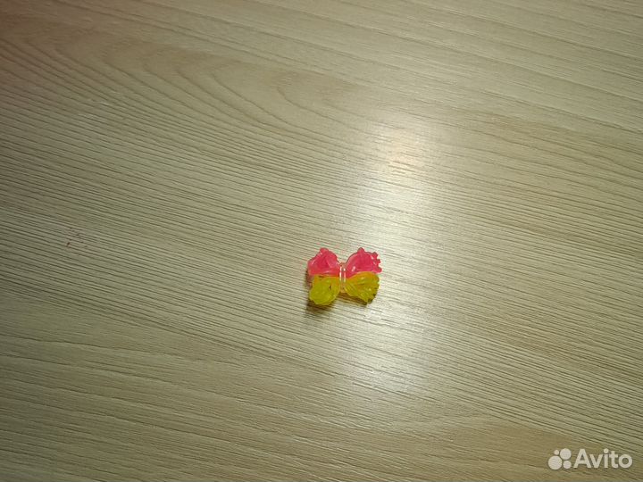 Бабочка из резинок