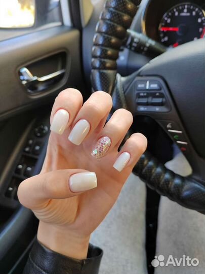 Маникюр, наращивание ногтей, педикюр